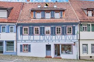 Anlageobjekt in 71063 Sindelfingen, Saniertes Haus mit Charme und Geschichte im Zentrum von Sindelfingen.Wohnen und Arbeiten oder einf