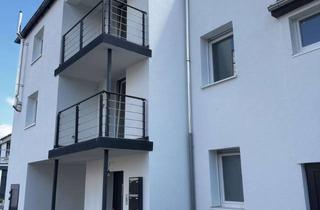 Anlageobjekt in 65239 Hochheim, Frisch saniertes Renditeobjekt mit Charme - auch als Mehrgenerationenhaus nutzbar