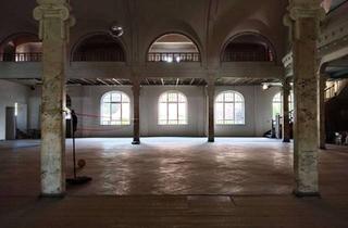Anlageobjekt in 04668 Grimma, Vielseitige ehemalige Gaststätte mit großzügigem Festsaal, Nebengebäude und charmantem Hof.