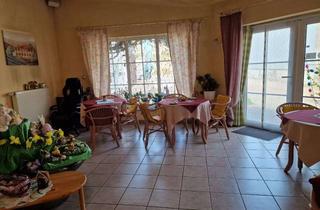 Anlageobjekt in 99448 Kranichfeld, Vielseitige Immobilie mit 23 Zimmern, Gastronomie und attraktivem Entwicklungspotenzial
