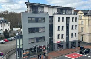 Büro zu mieten in Südanlage 20, 35390 Gießen, Repräsentative Büro-/Praxisfläche in Gießens Innenstadt | 7 Räume | Aufzug