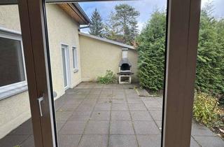Reihenhaus kaufen in 14612 Falkensee, Leerstehendes Reihenendhaus: 100m² groß + ruhig im Grünen gelegen, Falkensee, nahe Potsdam + Berlin