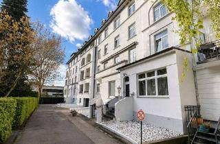 Wohnung kaufen in 22453 Groß Borstel, Stilvoller Familienaltbau | 117 m² | Garage | Loggia | Blick ins Grüne | Tarpenbek