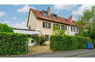 Wohnung kaufen in 97074 Würzburg, Würzburg-Frauenland: Maisonettewohnung mit Balkon, Garten, Kamin und Stellplatz im 2-Familienhaus