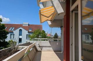 Wohnung kaufen in Halserspitzstraße 12, 81673 Berg am Laim, Helle 4-Zimmer-Eigentumswohnung mit Südbalkon in München-Berg am Laim