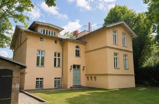 Wohnung kaufen in 14469 Nauener Vorstadt, Logenplatz über Potsdam-Eine von 2 Villenwohnungen mit Dachterrasse & Studio mit eigenem Zugang