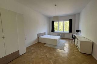 Wohnung mieten in Breitenbachplatz 16, 14195 Dahlem, 5er-WG nahe FU Berlin – Top-Lage für Studierende und Berufstätige