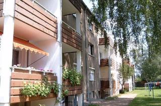 Wohnung mieten in Moritz-Hill-Straße 65, 06667 Weißenfels, 3 Räume und Wannenbad