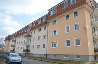 Wohnung mieten in 09217 Burgstädt, °°°° Sehr schöne 2-Raum-WE mit Balkon in ruhiger zweiten Baureihe !! °°°°