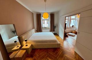Wohnung mieten in Gärtnerplatz, 80469 Ludwigsvorstadt-Isarvorstadt, Stilvoll wohnen im Herzen des Gärtnerplatzviertels – Altbaucharme zwischen Isar und Marienplatz