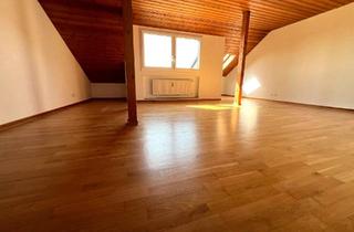 Wohnung mieten in 50129 Bergheim, Lichtdurchflutete 5-Zimmer-Maisonette-Wohnung mit Garten und Balkon in Bergheim-Glessen