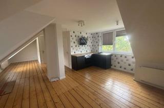 Wohnung mieten in 45470 Mitte, Charmante Dachgeschosswohnung mit Designküche – möbliert oder unmöbliert – All-inclusive-Miete