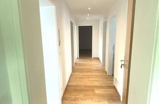 Wohnung mieten in Obererweg, 86316 Friedberg, Kernsanierte 3-Zimmer-Wohnung mit Balkon und Einbauküche in Stätzling