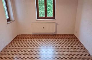 Wohnung mieten in 86492 Egling, 2,5-Zimmer-Wohnung mit Balkon, Garage und Keller in Egling a. d. Paar – ab sofort frei