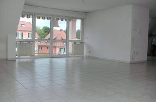 Wohnung mieten in 79189 Bad Krozingen, GROßZÜGIGE 3 - ZIMMER-WOHNUNG mit 3 Balkonen barrierefreundlich mit vielen Extras