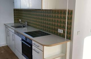 WG-Zimmer mieten in Tharauer Allee, 14055 Charlottenburg, helles, renoviertes WG Zimmer in einer 2er-WG