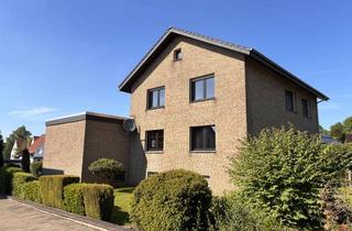 Haus kaufen in 32584 Löhne, Schönes gepflegtes Zweifamilienhaus in ruhiger Lage in Löhne-Ort