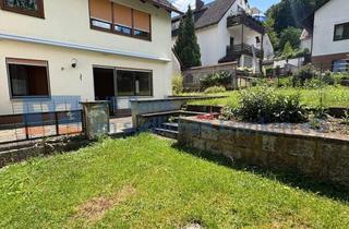 Wohnung kaufen in 91757 Treuchtlingen, Schöne 4-Zimmer Erdgeschosswohnung mit Garten