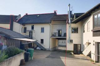 Haus kaufen in 53343 Wachtberg, Ein Haus für die Familie mit großem Garten und viel Potential