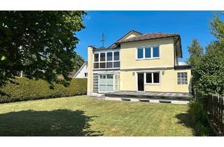 Haus kaufen in 92729 Weiherhammer, Weiherhammer - Zweifamilienhaus mit getrennten Wohnungen und Wintergarten