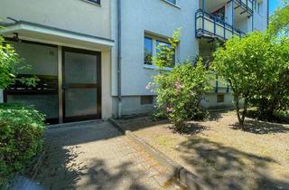 Wohnung kaufen in 63069 Lauterborn, Leerstehende 2-Zimmer-Erdgeschosswohnung mit Stellplatz und zwei Balkonen nahe dem Sana Klinikum