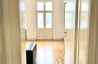 Wohnung kaufen in 13581 Spandau, Direkt vom Eigentümer: bezugsfreie Charmante 2-Zimmer-Wohnung mit Balkon in Berlin-Spandau