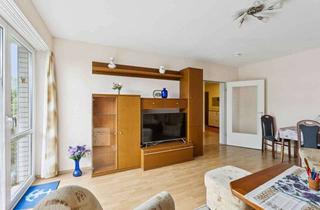 Wohnung kaufen in 22547 Lurup, Helle 2 Zimmer Wohnung mit Terrasse – sofort frei in Hamburg Lurup!