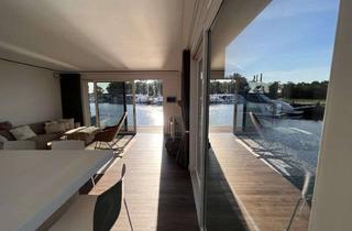 Wohnung kaufen in 14548 Schwielowsee, LUXUS Hausboot - 3 Etagen - 100m² Wohnen + 120 m² SONNENTERRASSE - Kamin, Kino, komplett individuell