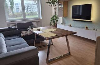 Wohnung kaufen in Schillerstraße, 87700 Memmingen, Charmante neu renovierte 2-Zimmerwohnung in Memmingen