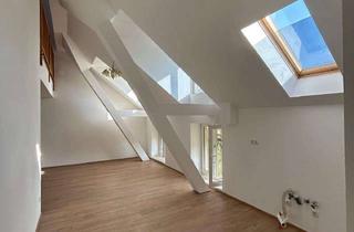 Lofts mieten in Holsteinerstraße, 81377 Sendling-Westpark, Moderne Galerie-Dachgeschosswohnung mit Loft-Flair