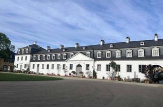 Wohnung mieten in 63075 Rumpenheim, Exklusive 3,5-Zimmer-Maisonettewohnung im historischen Rumpenheimer Schloss