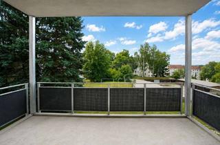 Wohnung mieten in Zschopauer Straße 128, 09126 Bernsdorf, Helle 2 Raum-Wohnung mit XXL-Balkon und Tageslichtbad im Lutherviertel