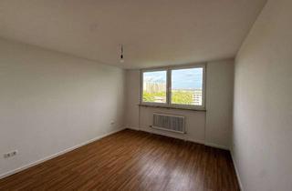 Wohnung mieten in Gerhart-Hauptmann-Ring 70, 81737 München, 3-Zimmer-Wohnung mit schönen Ausblick