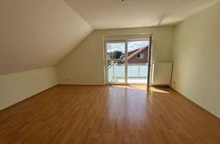 Wohnung mieten in Priggenhagener Straße 68, 49593 Bersenbrück, Gemütliche 2-Zimmer-Dachgeschosswohnung in zentraler und ruhiger Lage von Bersenbrück
