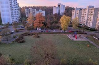Wohnung mieten in Liebermannstraße, 72622 Nürtingen, Großzügige 4,5-Zimmer-Wohnung in Nürtingen