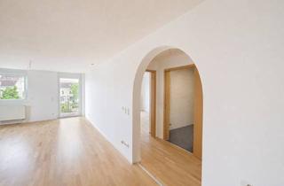 Wohnung mieten in Steubenstraße 31a, 90763 Südstadt, Barrierefreie 2 Zimmerwohnung mit Balkon und EBK - für Senioren besonders geeignet