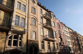 Wohnung mieten in Rolandstr., 52070 Aachen, Stilvolle, neuwertige 3-Zimmer Altbau-Wohnung mit Dachterrasse in Aachen