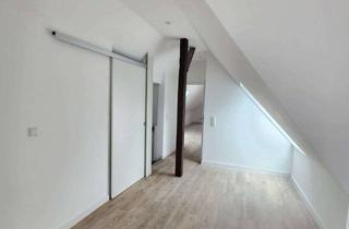 Wohnung mieten in 33615 Innenstadt, DG-Wohnung im Bielefelder Westen mit Ausblick