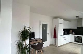 Wohnung mieten in Weißpfennigweg 9a, 81825 Trudering-Riem, Helle wunderschöne neuwertige 2 Zimmer DG Wohnung Balkon EBK
