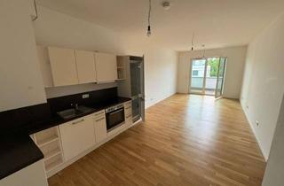 Wohnung mieten in Katharina-Boll-Dornberger-Str. 12, 12489 Johannisthal, Moderne 3-Zimmer Wohnung mit Einbauküche und Balkon in Adlershof