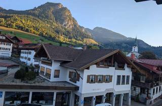 Wohnung mieten in 87541 Bad Hindelang, Gemütliche 3-Zimmer-Dachgeschosswohnung mit großem Balkon und Bergblick in Bad Hindelang