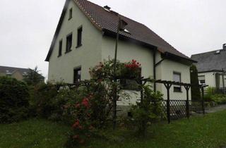 Einfamilienhaus kaufen in 08499 Mylau, Freistehendes Einfamilienhaus mit Garten, Zufahrt und Garage in bevorzugter Höhenlage von Reichenbach OT Mylau zu verkaufen!