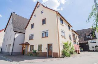 Einfamilienhaus kaufen in 72160 Horb, Freistehendes Einfamilienhaus mit 6 Zimmern, 2 Garagen, Werkstatt & Büro