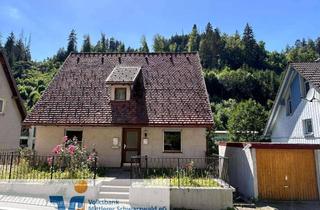 Einfamilienhaus kaufen in 78098 Triberg, Platz für Ihre Wohnideen – Einfamilienhaus mit Potenzial in Triberg-Nußbach!