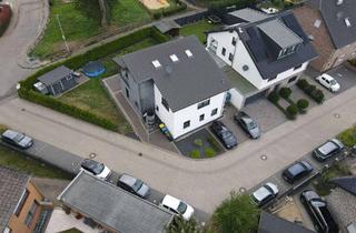 Einfamilienhaus kaufen in 52477 Alsdorf, Einfamilienhaus mit Einliegerwohnung Ideal zur Eigennutzung, Mehrgenerationenwohnen oder Vermietung