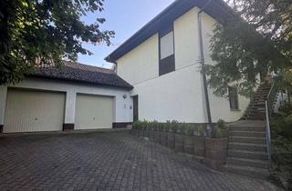 Einfamilienhaus kaufen in 74743 Seckach, Wohnen mit Charakter: Großzügiges Einfamilienhaus in Seckach-Zimmern