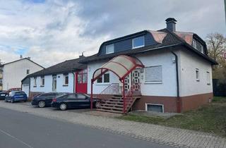 Haus kaufen in 63674 Altenstadt, TOP! 2 große Häuser zum Verkauf für reines Wohnen !