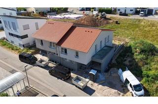 Haus mieten in 74229 Oedheim, Neubau-Doppelhaushälfte mit Energieeffizienz, Raumvielfalt und Weitblick - Fertigstellung 01.09.2026