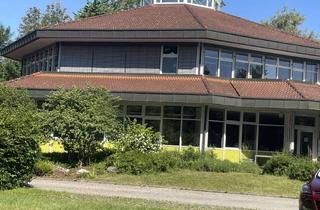 Büro zu mieten in 94469 Deggendorf, Repräsentatives Bürogebäude in Deggendorf zu vermieten