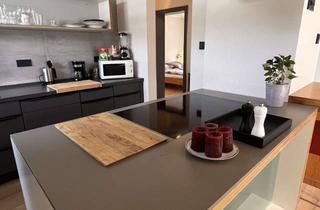 Immobilie mieten in 40878 Ratingen, Gut geschnittene, möblierte 2,5-Zimmer-Wohnung für Designfans